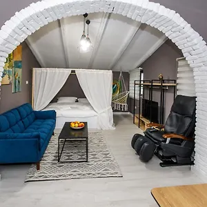 Apartamento 24 Tirana