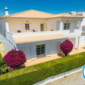 Pensión Q - Casa Do Topo Lagos