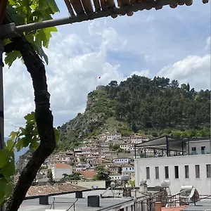 Séjour chez l'habitant Flat In Berat's Center, Berat