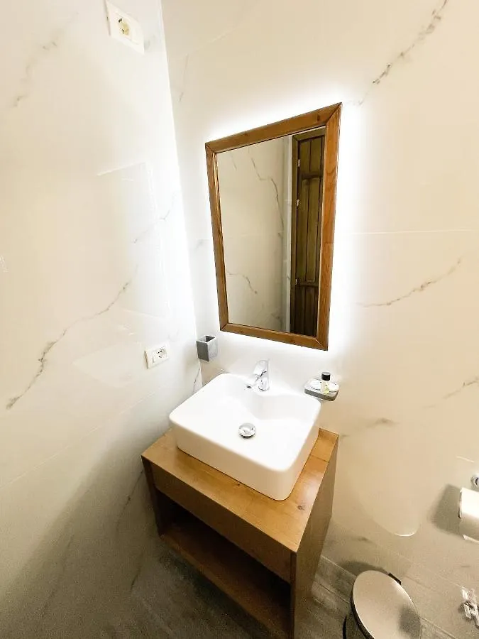 Amalia Hotel Berat Albania